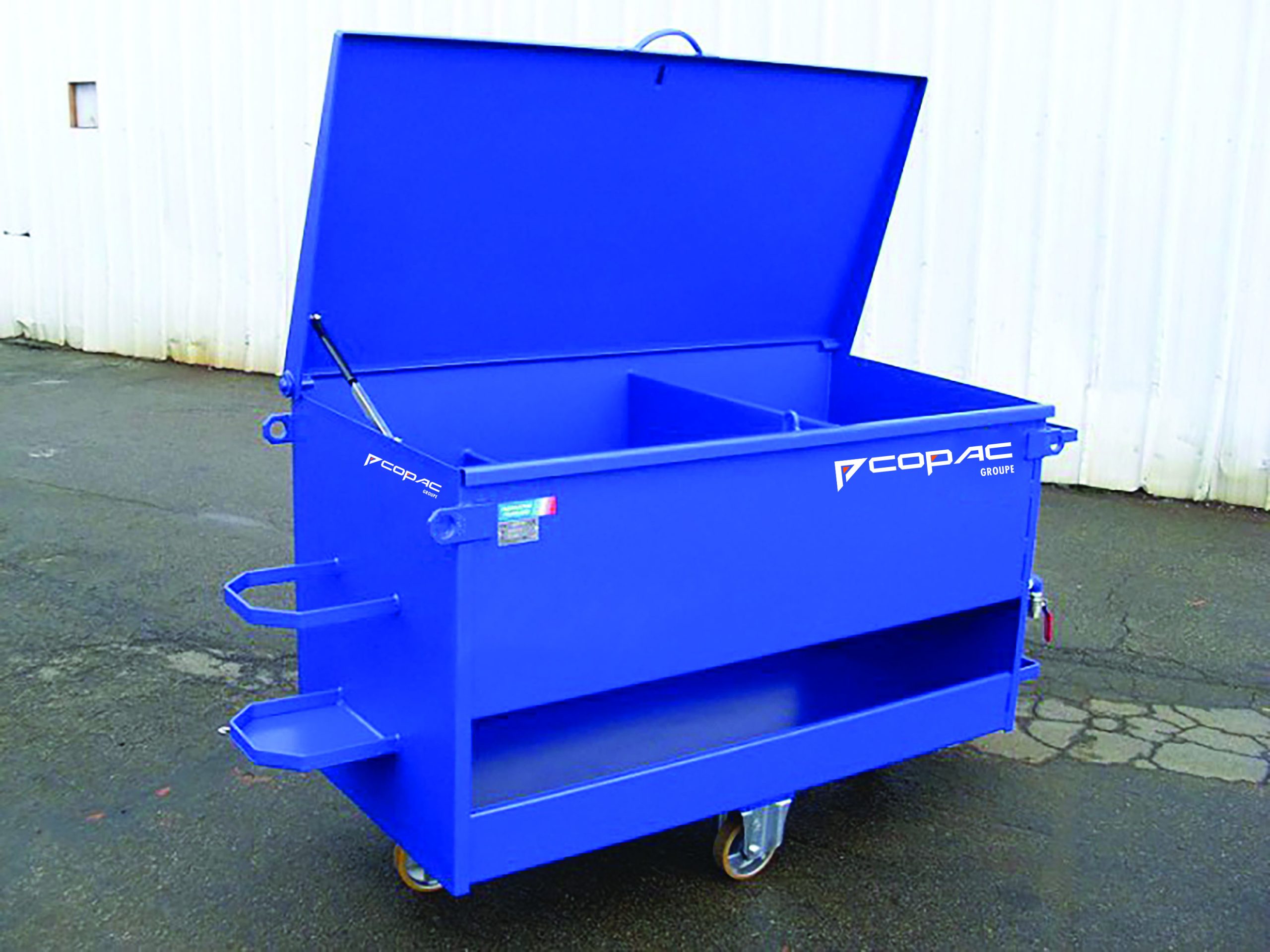 Chariot bancheur colorie bleu Copac groupe en situation