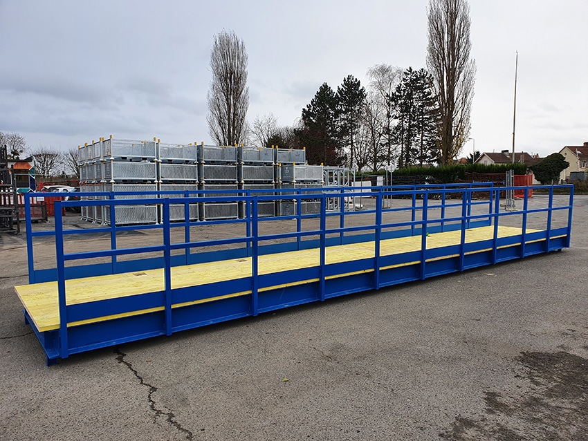 Passerelle charge de circulation